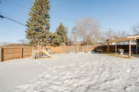 Exterior - 1902 Assumption Dr, Bismarck, ND 58501 photo 4 of 13
