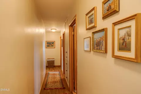 Entry Way - 1902 Assumption Dr, Bismarck, ND 58501 photo 3 of 4