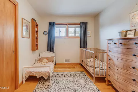 Bedroom - 1902 Assumption Dr, Bismarck, ND 58501 photo 2 of 13