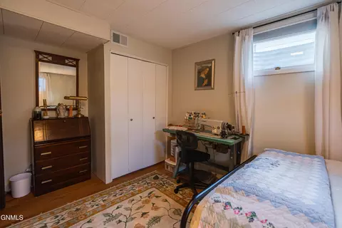 Bedroom - 1902 Assumption Dr, Bismarck, ND 58501 photo 13 of 13