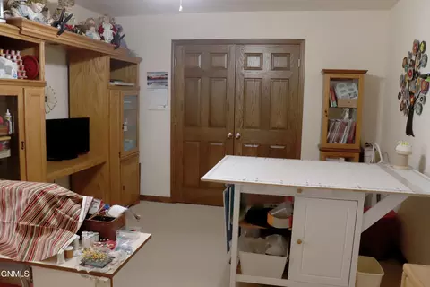 2114 Pebbleview Loop, Bismarck, ND 58503 photo 27
