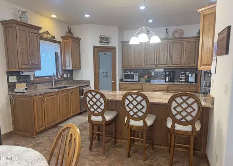 2114 Pebbleview Loop, Bismarck, ND 58503 photo 2
