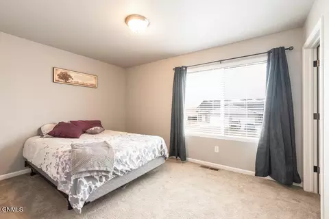 4723 Corvette St NW, Mandan, ND 58554 photo 17
