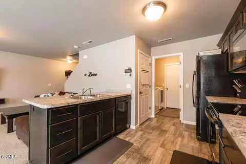 4723 Corvette St NW, Mandan, ND 58554 photo 6