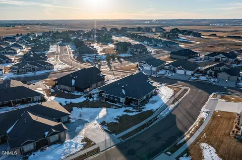 1416 Community Lp, Bismarck, ND 58503 photo 33