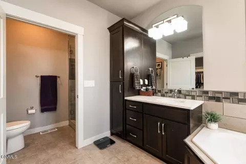 1416 Community Lp, Bismarck, ND 58503 photo 17