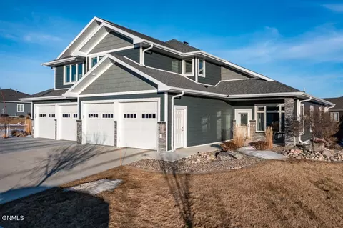 1416 Community Lp, Bismarck, ND 58503