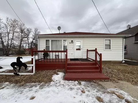 100 1st Ave W, Zap, ND 58580