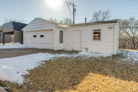Other - 1405 Monte Dr NW, Mandan, ND 58554 photo 1 of 27