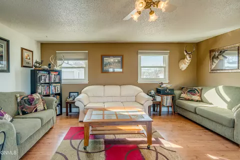 Living - 1405 Monte Dr NW, Mandan, ND 58554 photo 1 of 4