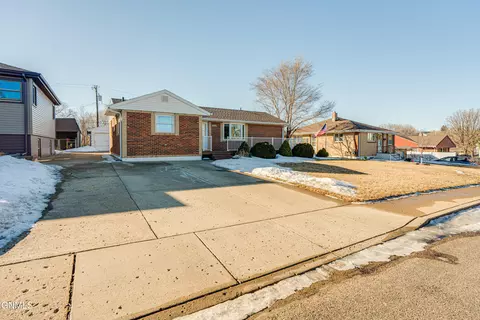 Other - 1405 Monte Dr NW, Mandan, ND 58554 photo 25 of 27