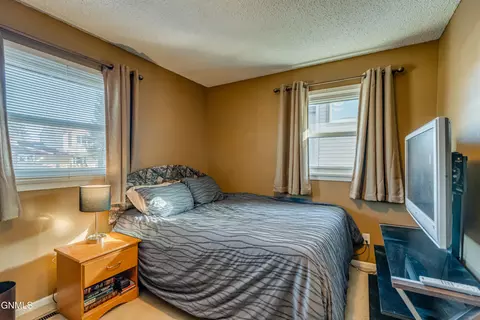 Bedroom - 1405 Monte Dr NW, Mandan, ND 58554 photo 2 of 3