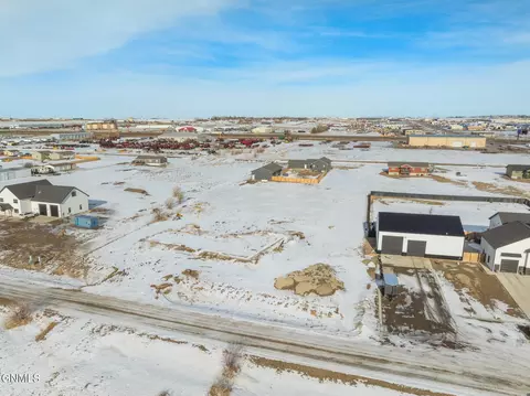 13909 Western Way, Williston, ND 58801 photo 6