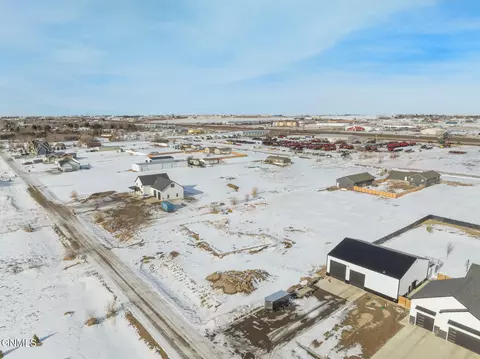 13909 Western Way, Williston, ND 58801 photo 7