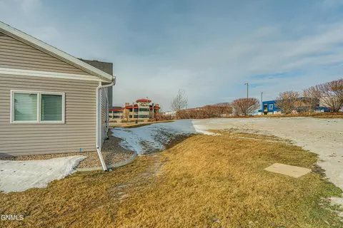 Exterior - 4203 Boulder Ridge Rd, Bismarck, ND 58503 photo 13 of 16