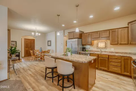 Kitchen - 4203 Boulder Ridge Rd, Bismarck, ND 58503 photo 2 of 7