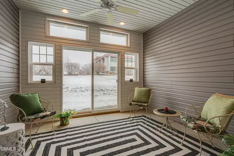 Exterior - 4203 Boulder Ridge Rd, Bismarck, ND 58503 photo 3 of 16
