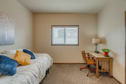 Bedroom - 4203 Boulder Ridge Rd, Bismarck, ND 58503 photo 5 of 5