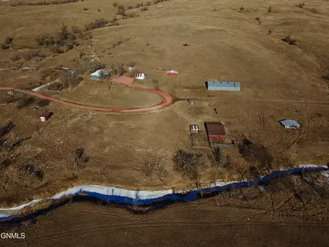 5655 County Road 138, Almont, ND 58520