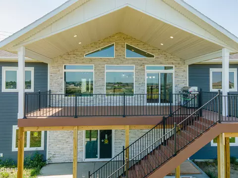 Exterior - 234 Cobblestone Loop SW, Mandan, ND 58554 photo 24 of 26