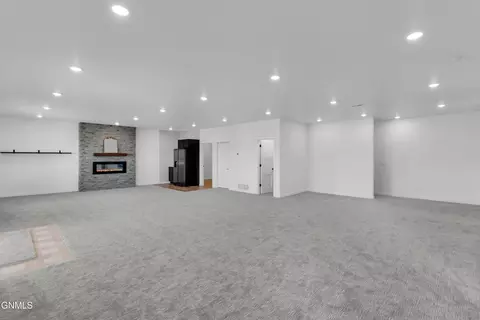Other - 234 Cobblestone Loop SW, Mandan, ND 58554 photo 42 of 45