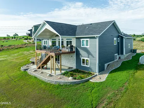 Other - 234 Cobblestone Loop SW, Mandan, ND 58554 photo 13 of 45