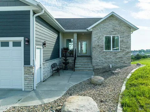 Other - 234 Cobblestone Loop SW, Mandan, ND 58554 photo 31 of 45