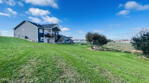 Exterior - 234 Cobblestone Loop SW, Mandan, ND 58554 photo 3 of 26