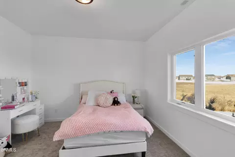 Bedroom - 234 Cobblestone Loop SW, Mandan, ND 58554 photo 9 of 13