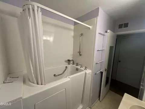 510 Collins Ave, Mandan, ND 58554 photo 7