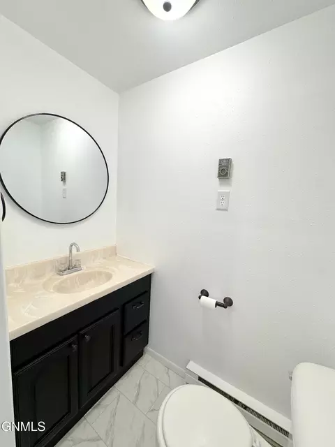 Bath - 614 3rd Ave W, Williston, ND 58801 photo 2 of 12
