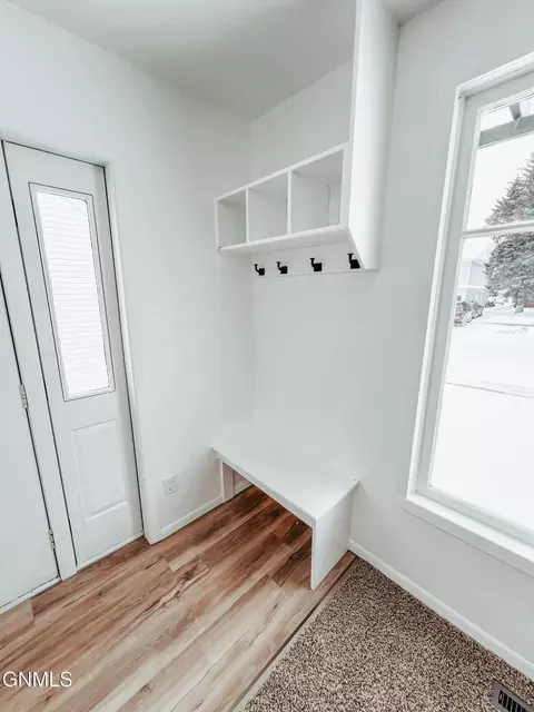 Entry Way - 614 3rd Ave W, Williston, ND 58801 photo 4 of 5