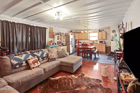 1115 11th St W, Williston, ND 58801 photo 9