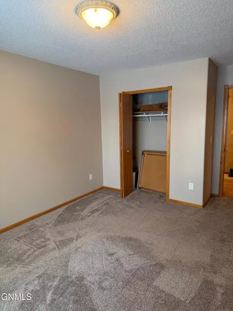 2919 Colorado Dr E, Bismarck, ND 58503 photo 21