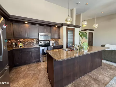 Kitchen - 1714 Calgary Loop, Bismarck, ND 58503 photo 2 of 5