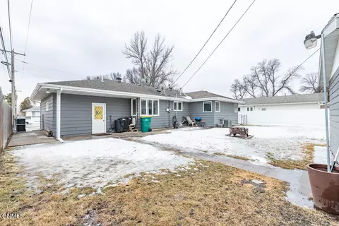 1808 Braman Ave, Bismarck, ND 58501 photo 29