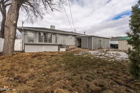 Exterior - 1715 Divide Ave, Bismarck, ND 58501 photo 6 of 6