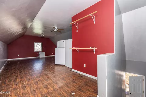 214 Cliff St, Gladstone, ND 58630 photo 40
