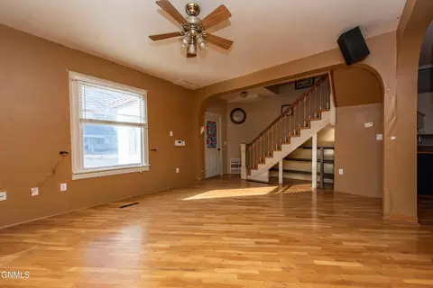 214 Cliff St, Gladstone, ND 58630 photo 11