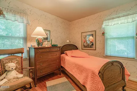 Bedroom - 1300 Mohawk St, Bismarck, ND 58501 photo 1 of 2