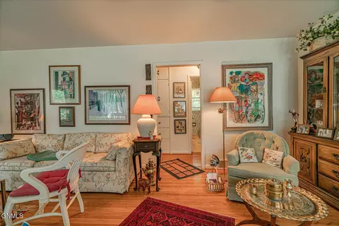 Living - 1300 Mohawk St, Bismarck, ND 58501 photo 2 of 3