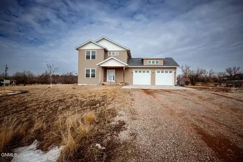 12489 21p St NW, Watford City, ND 58854
