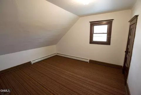 Bedroom - 105 2nd Ave NW, Garrison, ND 58540 photo 7 of 26