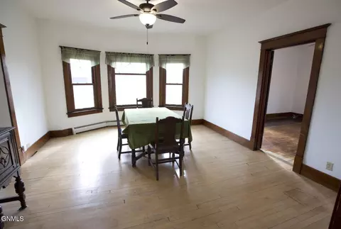 Dining - 105 2nd Ave NW, Garrison, ND 58540 photo 1 of 9