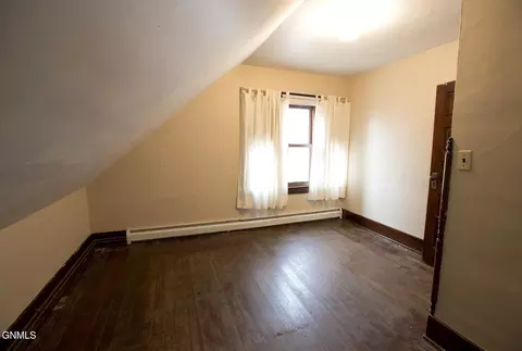 Bedroom - 105 2nd Ave NW, Garrison, ND 58540 photo 26 of 26
