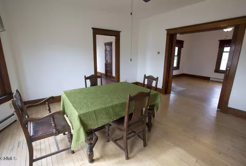 Dining - 105 2nd Ave NW, Garrison, ND 58540 photo 5 of 9