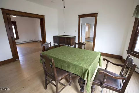 Dining - 105 2nd Ave NW, Garrison, ND 58540 photo 4 of 9