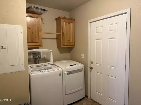 14045 Prairie Ln, Williston, ND 58801 photo 14