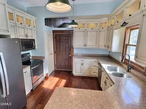 Kitchen - 415 Mclean Ave, Wilton, ND 58579 photo 1 of 6