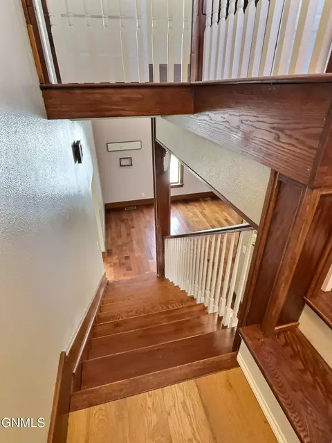 Entry Way - 415 Mclean Ave, Wilton, ND 58579 photo 2 of 3